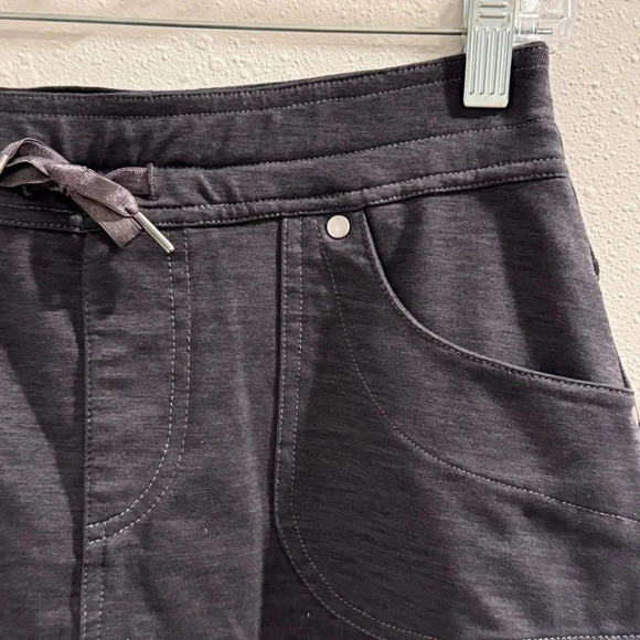 Kuhl Mova Skort Women XS Charcoal Gray Cargo Pocket Stretch Hiking Athletic - Picture 3 of 9